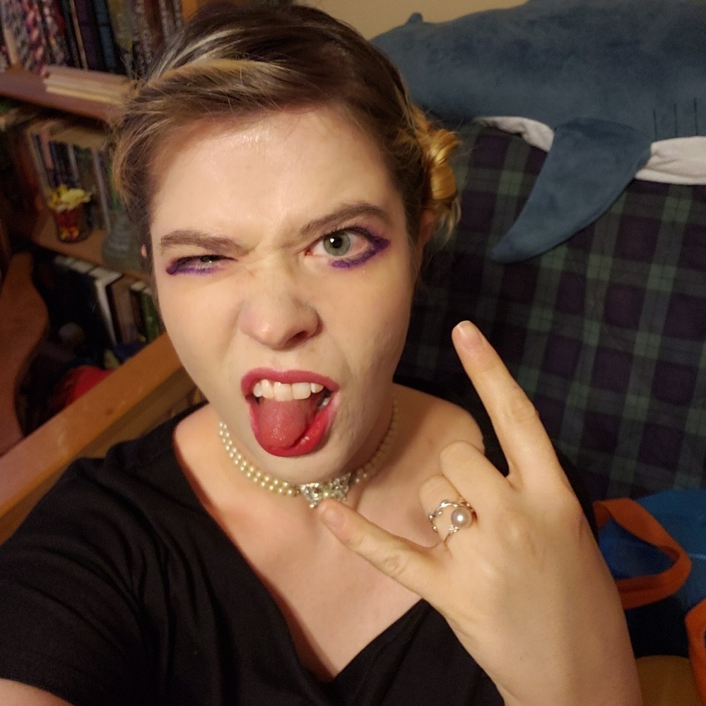 Meet your Posher, Bex